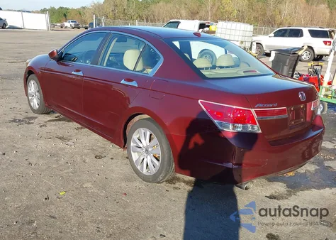 2011 Honda Accord 3.5 Ex-L z USA, uszkodzony, nr VIN 1HGCP3F84BA007832